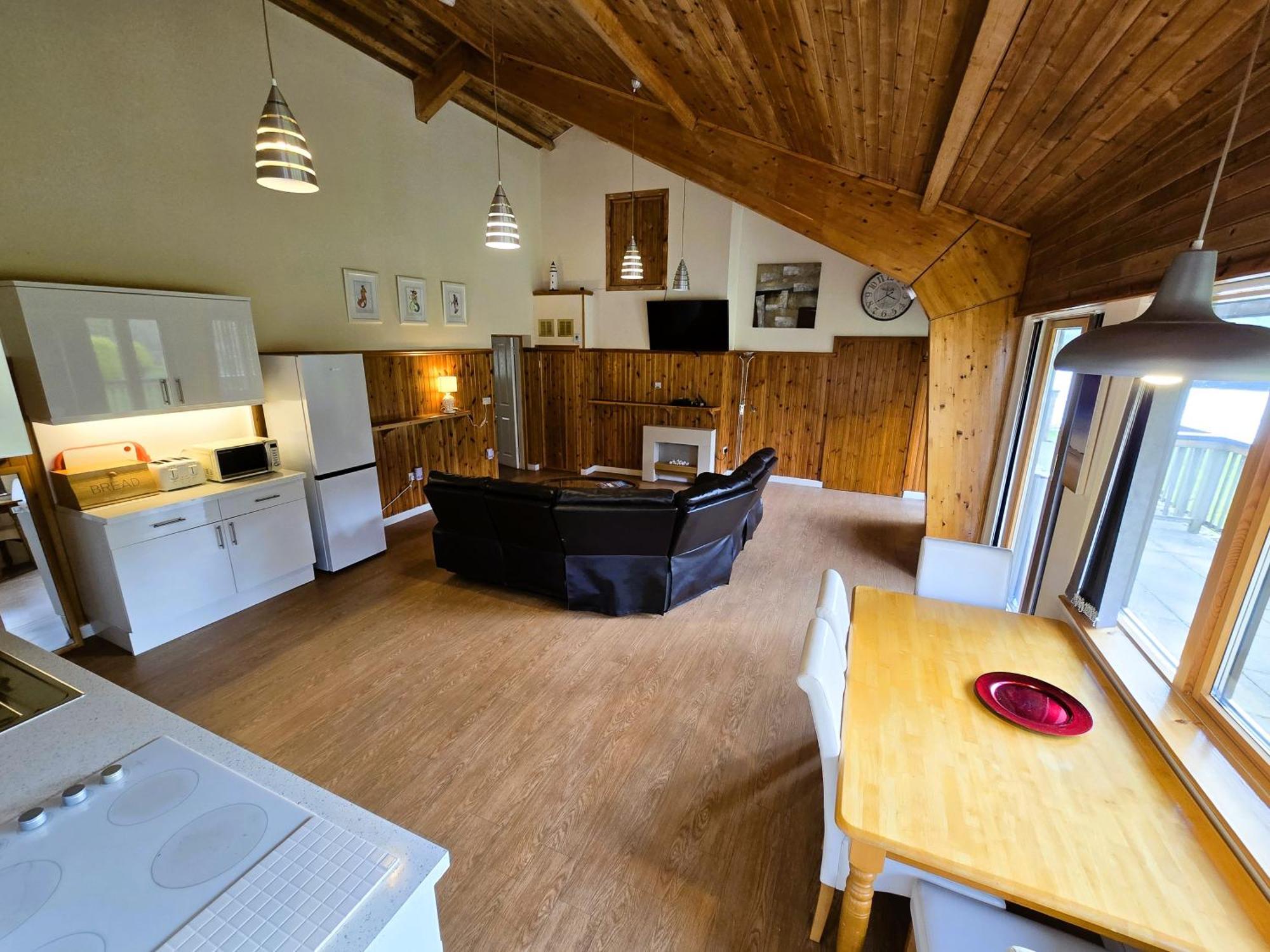 Melfort Pier & Harbour Resort Kilmelfort Стая снимка